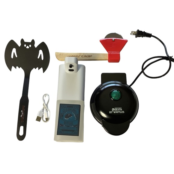 Spooky Kitchen Tools Pizza Cutter Spatula Mini Waffle Maker Soap Dispenser - Picture 2 of 6